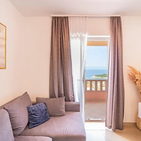 Appartement Emilija Makarska