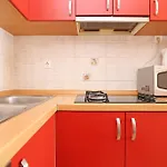 Emilija Apartman *
