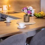 Appartamento Emilija Makarska