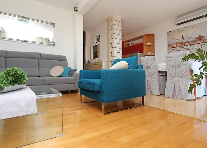 Emilija Appartement *